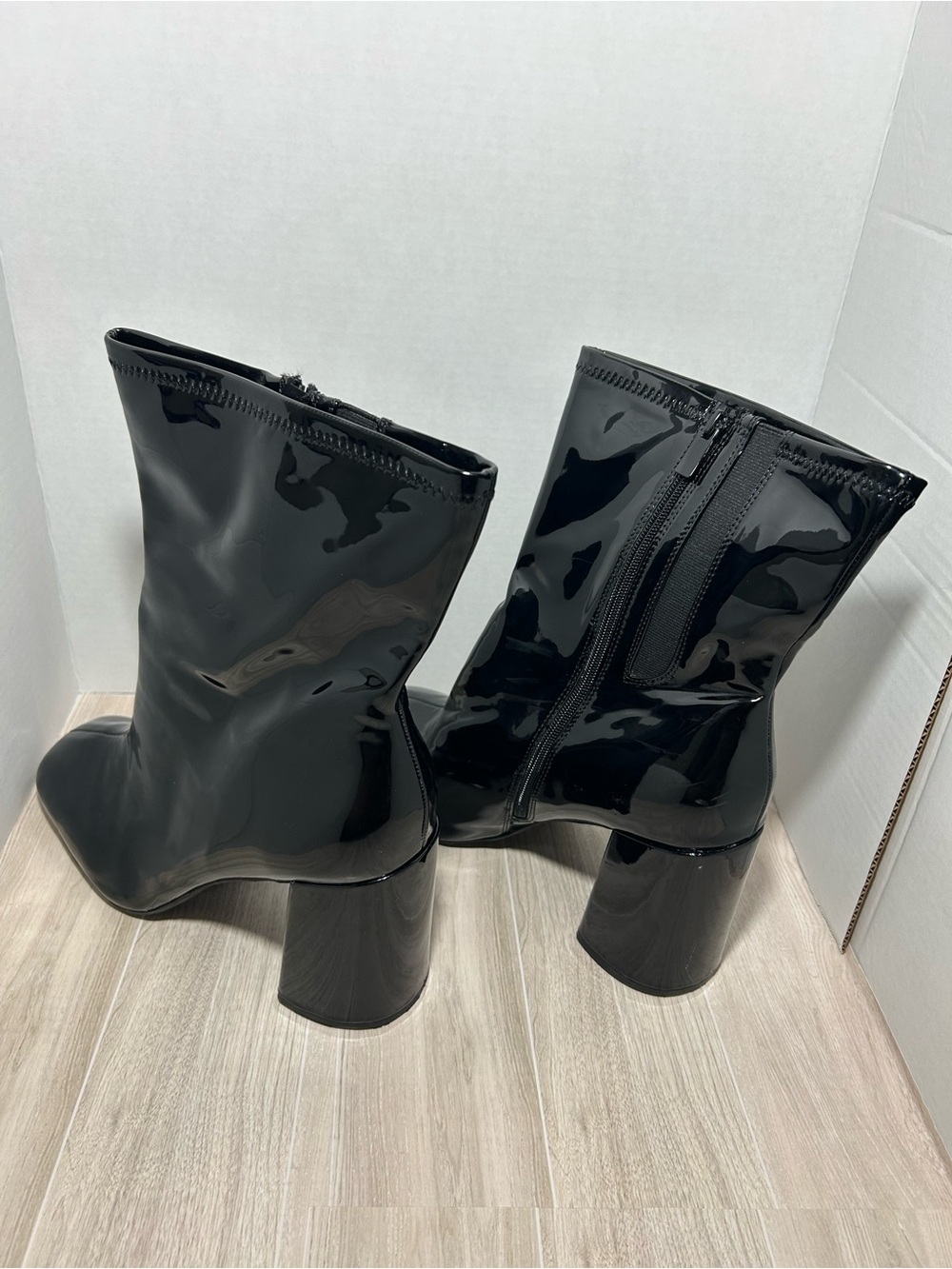 Torrid | Faux Patent Leather Block Heel Ankle Boots 13WW - Picture 2 of 11